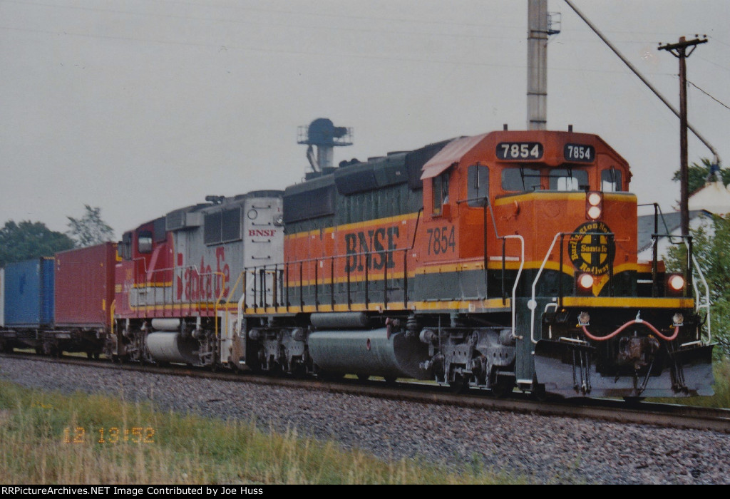 BNSF 7854 West